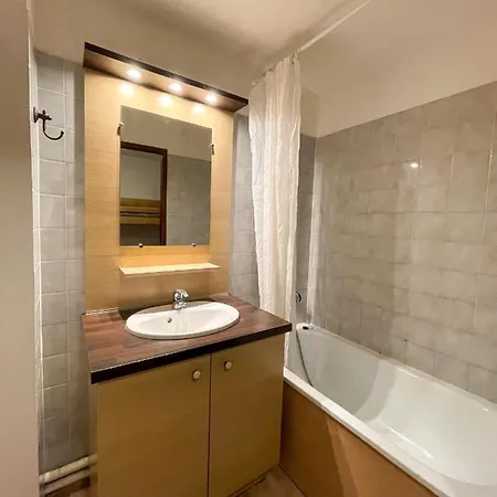 Studio Meublé Idéal Cures à Proximité Des Thermes Appartement *